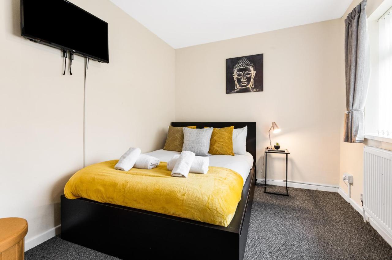 Off Road Parking, Garden, Tv'S In Bedrooms Morriston 外观 照片